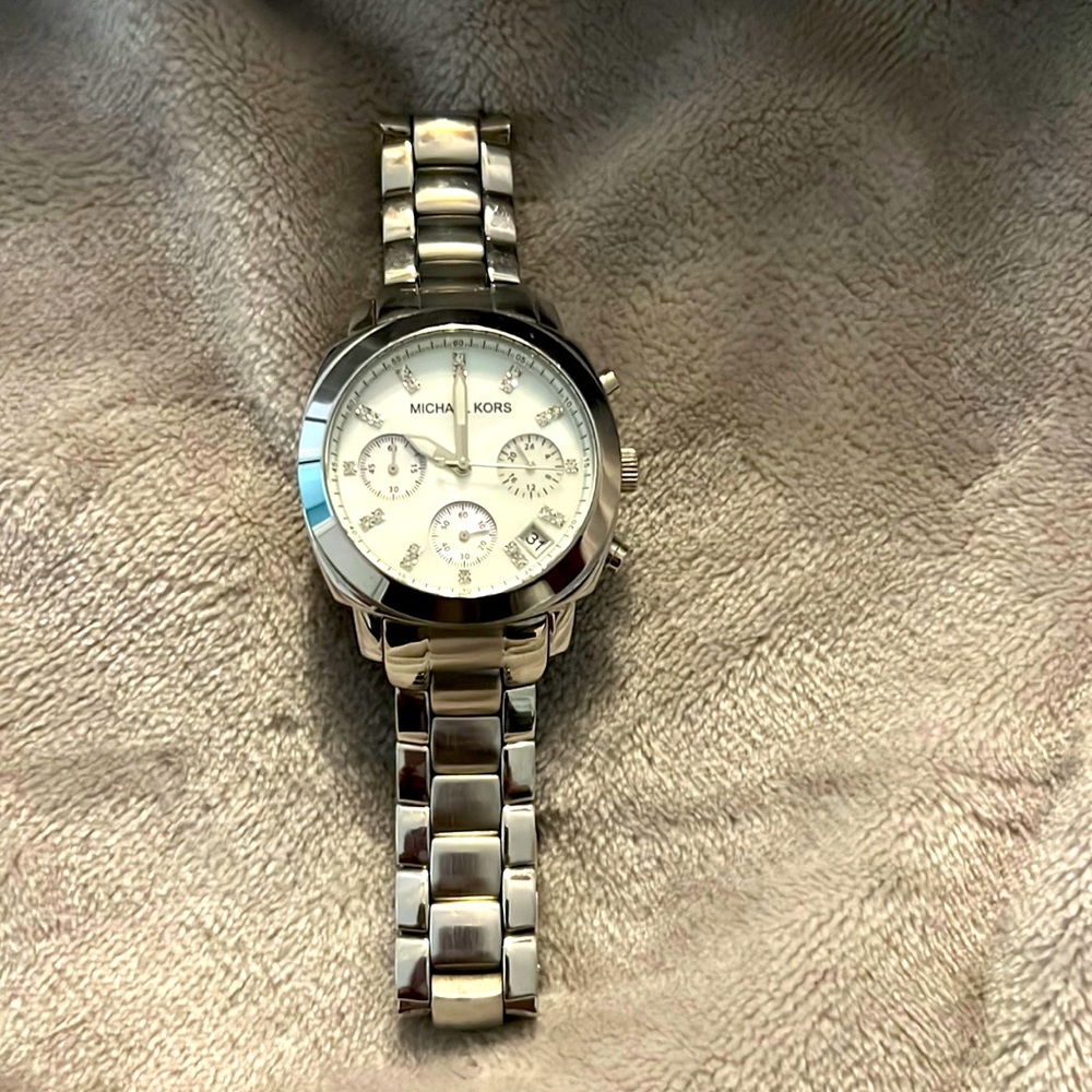 Michael Kors womens watch-silver